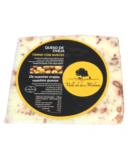 Queso Tierno con Nueces - El Valle de los Molinos